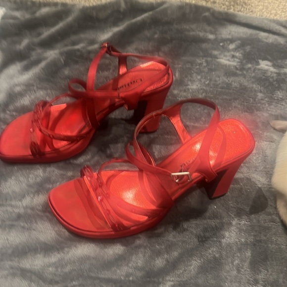 UnListed size 7 Dark Red Woman’s Platform Dress Sandals - Picture 4 of 7